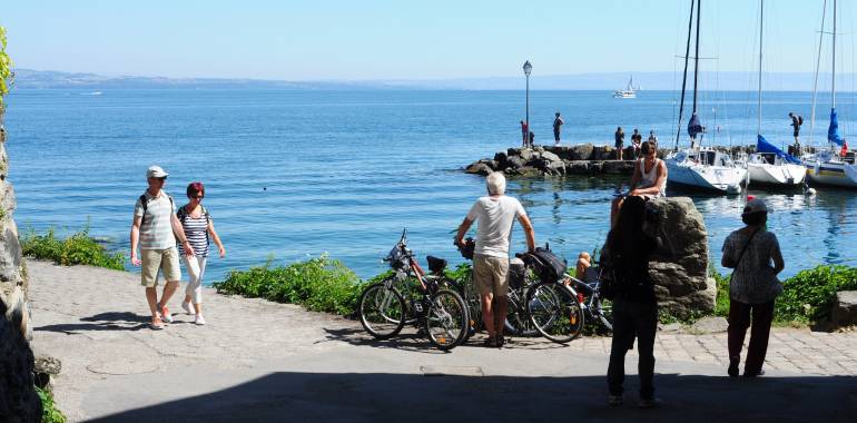 Tour Du Lac Leman A Velo Evian Geneve Viarhona