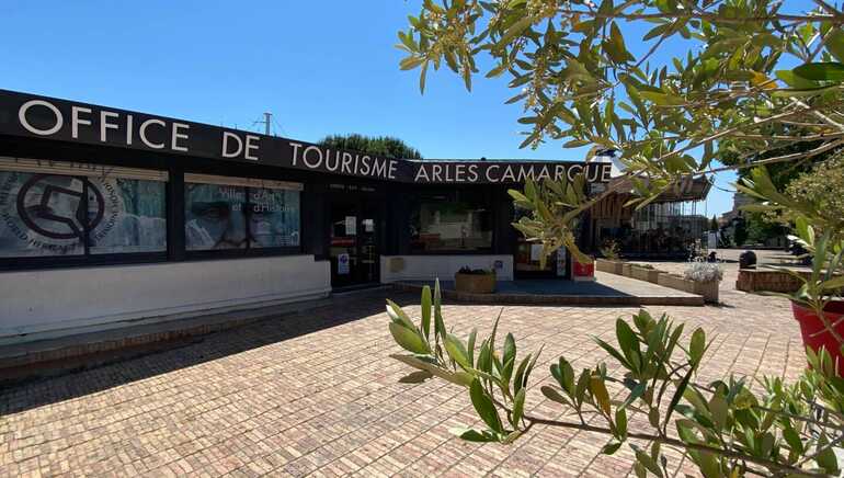 Arles Camargue Tourist Office - Reception Service Arles Camargue Tourist Office - Reception Service