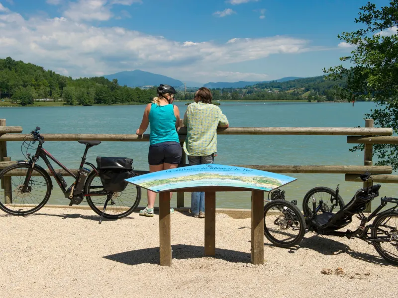 Panorama sur le Rhône à Seyssel - ViaRhôna