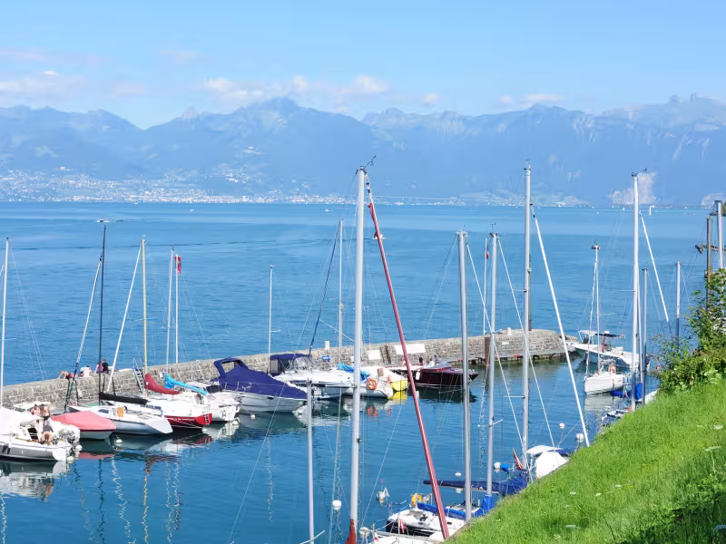 Petit port de Plaisance entre Saint-Gingolph et Evian-les-Bains