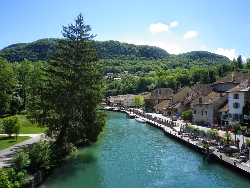 Vue depuis la passerelle de Chanaz