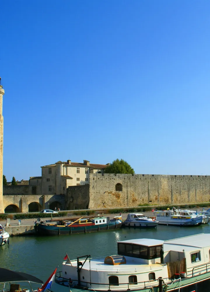 Aigues-Mortes / Palavas-les-Flots : de la Camargue à la mer