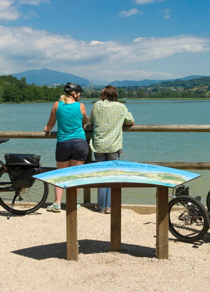 Panorama sur le Rhône à Seyssel - ViaRhôna