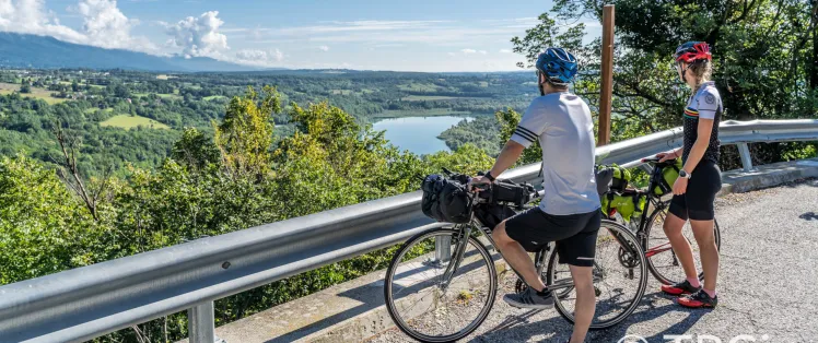 View on the Bourget lake 