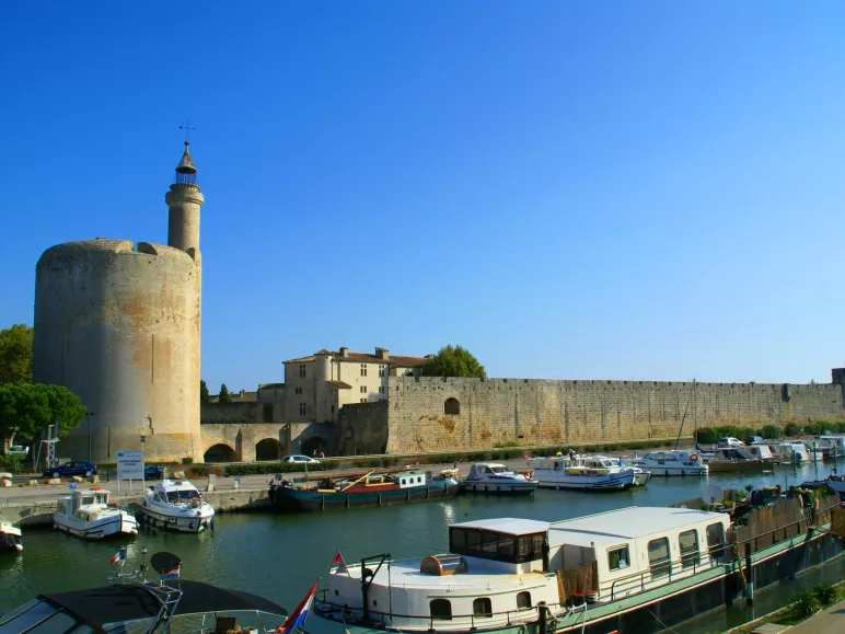 De Aigues-Mortes à la Plage de l’Espiguette
